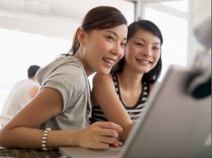 ¡Compartan con sus amigas la alegria de leer esta columna! Si, seguro...